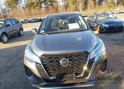 2021 Nissan Kicks Sv Xtronic Cvt из США, поврежденный, VIN 3N1CP5CV9ML471069